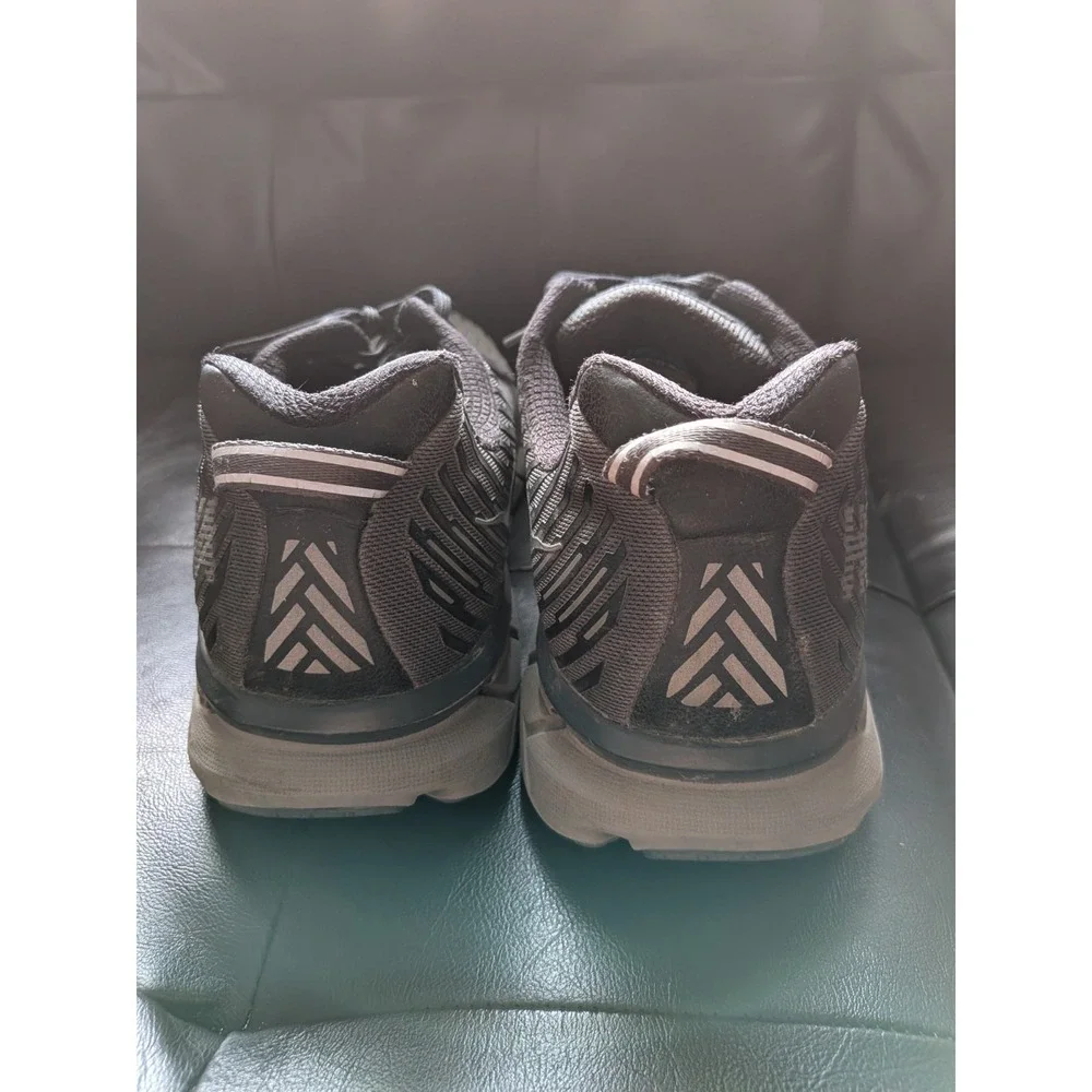 HOKA One One Clifton 5 Mens Size 12.4 Gray Athletic Running Outdoor Shoes